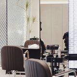 📍7UP｜門口超多玻璃磚🧱的新店💇🏻