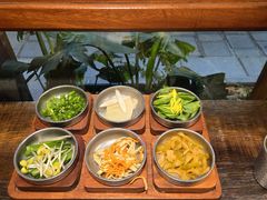 -银米·云南传统过桥米线(双廊黑金冠店)