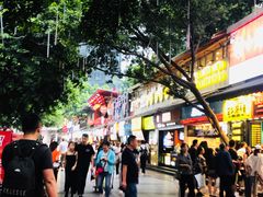 -八一好吃街·高品美食广场