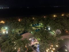 -三亚湾海居铂尔曼度假酒店