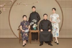 -时光纪亲子全家福照相馆(静安店母女写真父母纪念照)