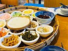 -包整·丝娃娃(一览甲秀楼风景店)