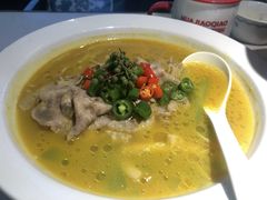 酸汤肥牛-花椒俏川菜小馆(南海万达店)