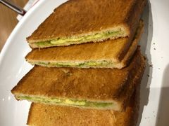 咖椰吐司-HELLO 27 意面·沙拉·帕尼尼