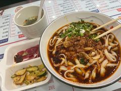 -晋乡亲刀削面(东风桥东店)