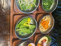 -银米·云南传统过桥米线(双廊黑金冠店)