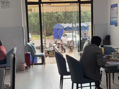 -倪氏兄弟尖椒鸡(云报华府店)