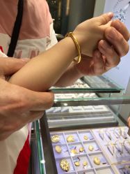 -中国黄金(福佳新天地店)