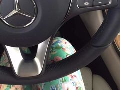 -杭州中升之星奔驰4S店(滨江店)