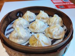 -馋三尺蟹粉小笼(人民广场店)