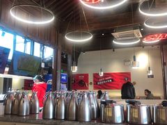 -热火朝天鲜切牛肉火锅(南强街巷店)