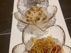-海派悦庭·海胆烧麦·新融合菜(凯德广场店)