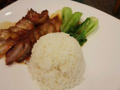 -广东仔港式茶餐厅(银泰店)