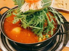 -喇喇排骨火锅·传统韩式脊骨汤(望京西园总店)
