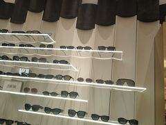 -博士眼镜·President总统(宝安海雅缤纷城店)
