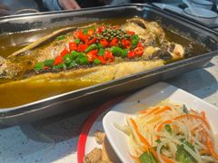 -蜀渔港·鱼缸烤鱼店(华山珑城店)