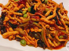 鱼香肉丝-毛毛熏肉•东北菜老字号(大安街店)