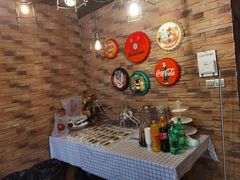 -玩坞轰趴馆·户外团建聚会主题生日派对馆(世豪广场店)