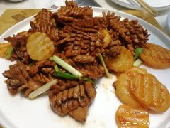 爆炒腰花-闫府私房菜·百年鲁菜(恒隆店)