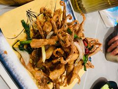 -龙虾奇迹泥炉烤肉(大华三路店)
