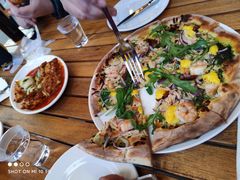 -城市大道红炉披萨烘焙坊