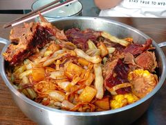 内蒙焖面-内蒙焖面大盆骨餐馆(山大路店)