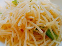 -临江餐馆二楼美食部落