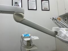 -雅悦齿科(顾村公园店)