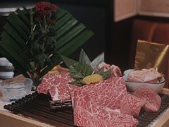 -铭牛烧肉·和牛海鲜自助(高新月牙湖店)
