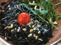 -I HOLIC艾豪丽披萨(KKone店)
