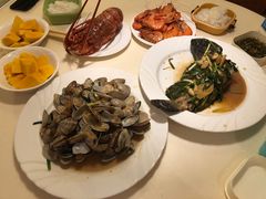 -三亚新鸿港水果一级批发市场
