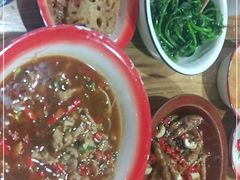 -老三样·美食研究中心(世贸路店)