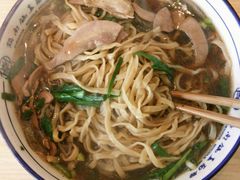 -镇南锅盖面馆(解放路店)