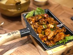 辣椒酱炒五花肉-冰川延边料理·炭烤串(原小木屋店)