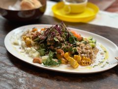 嫩菠菜麦仁沙拉-夏朵餐厅(丁香店)
