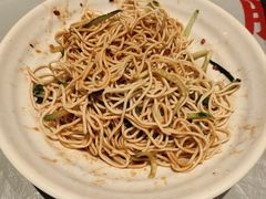 -肥肥虾庄·金牌油焖大虾(杨园滨江时代walk店)
