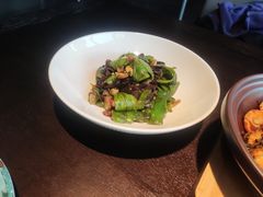 青椒牛腱-大拙里·精致融合菜(沙湖桃源国际店)