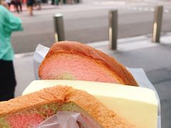 -詹爷爷乌节路街头冰淇淋