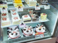 面包甜点陈列柜-老鼎丰(乐松购物广场店)