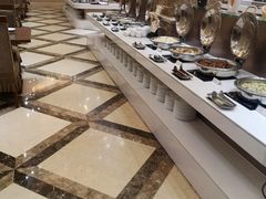 -山明水秀大饭店