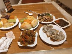 -白金汉爵大酒店-24小时餐厅