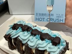 -HOT CRUSH趁热集合·现烤面包(上海环球港店)