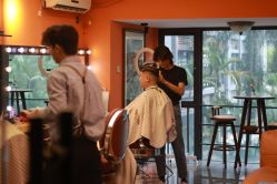点击看大图 -鸿運 BARBER SHOP男士理发馆