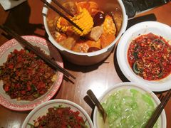 -蛮佬拾·乡里土菜馆(河西王府井店)