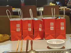 -海底捞火锅(宝龙广场夜宵主题店)