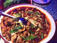 -巴特餐饮6加1音乐餐吧·新疆菜
