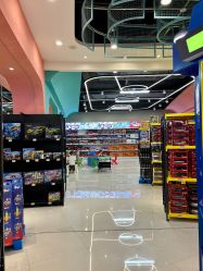 -卡通派潮品玩具折扣仓(青岛新城吾悦广场店)