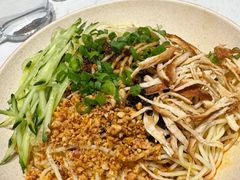 -峨嵋小镇·川菜(勒泰中心店)