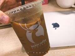 焦糖加浓美式-瑞幸咖啡(鹏基商务时空大厦店)