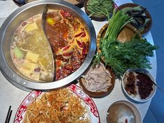 -芈重山老火锅(广州首店)
